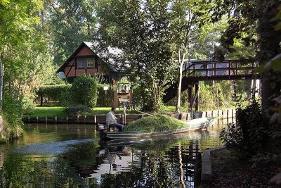 Wiesenmahd wird eingefahren Wiesenmahd wird eingefahren