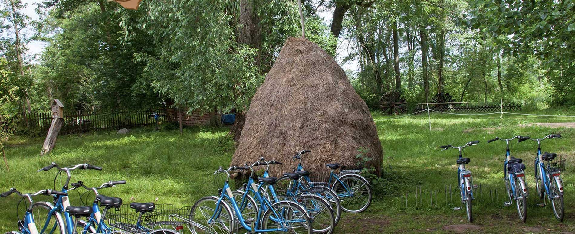 Fahrräder am Heuschober