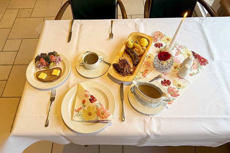 Schlachteplatte für Zwei bei Kerzenschein