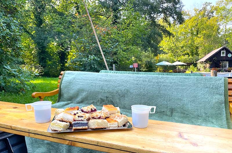 Kahnfahrt mit Kaffee und Kuchen