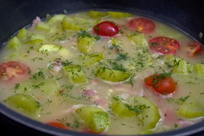 mit Brühe auffüllen