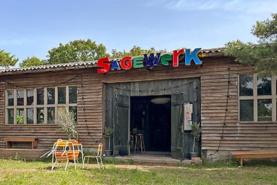 Drehort in der Spreewaldklinik - die Bar "Sägewerk"