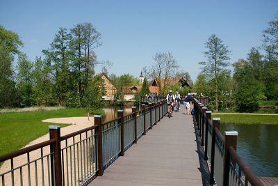 Brücke verbindet Schlossinsel mit SpreeLagune Brücke verbindet Schlossinsel mit SpreeLagune